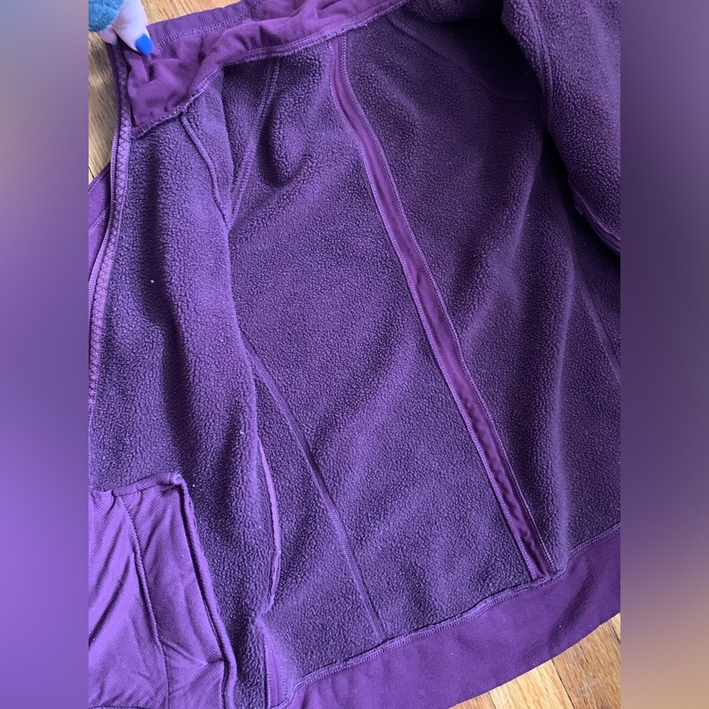 Lululemon full zip jacket in purple size S - Picture 6 of 9